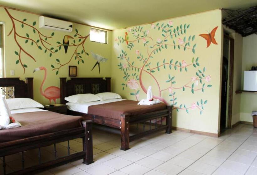 经济房, Kokoro Mineral Hot Springs