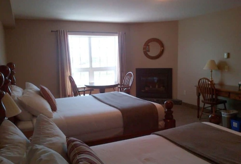 Номер Стандарт 2 Двуспальные Кровати, Seacliffe Inn