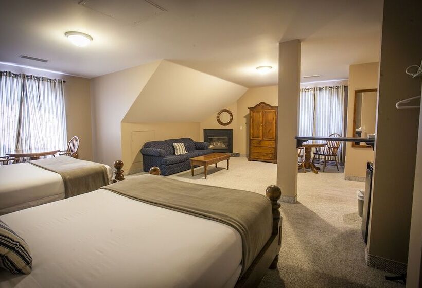 Люкс, Seacliffe Inn