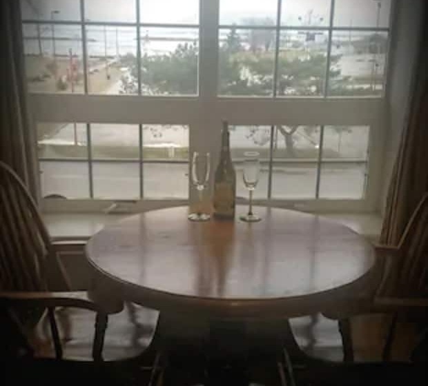 غرفه قياسيه سريرين مزدوجين, Seacliffe Inn