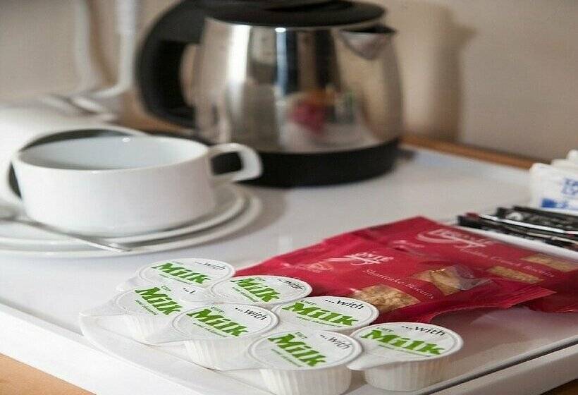 غرفة قياسية, Fox Inn