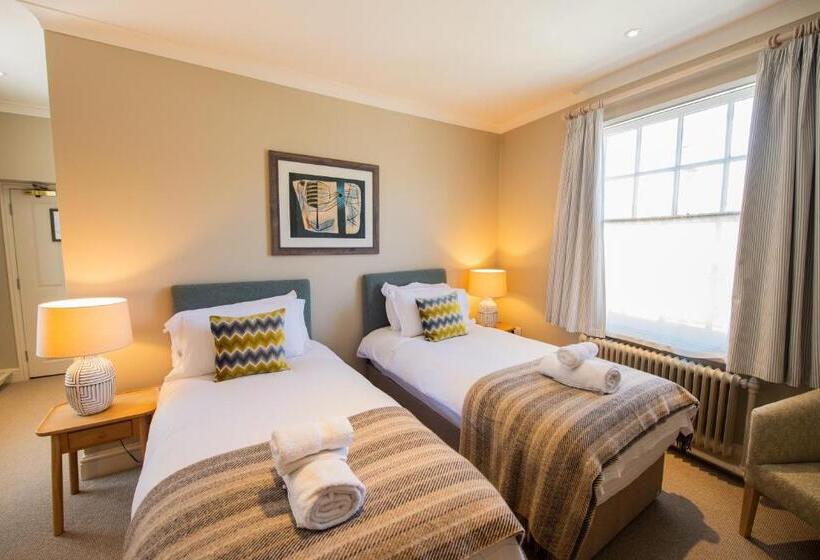 اتاق سوپریور, The Rose & Crown, Ashbury