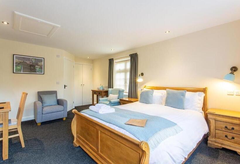 스탠다드 룸 킹사이즈 침대, The Royal Oak