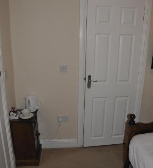 חדר סטנדרט יחיד, The Sydney Arms