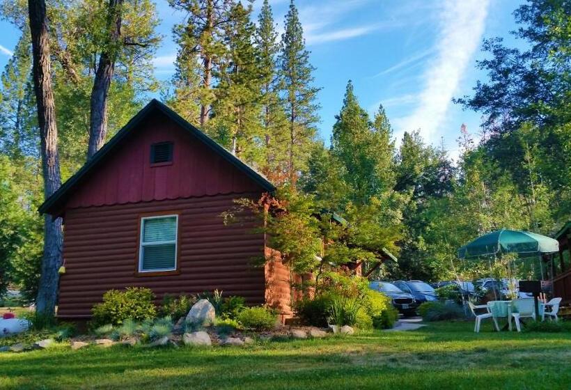 침실 1개 주택, Yosemite Riverside Inn