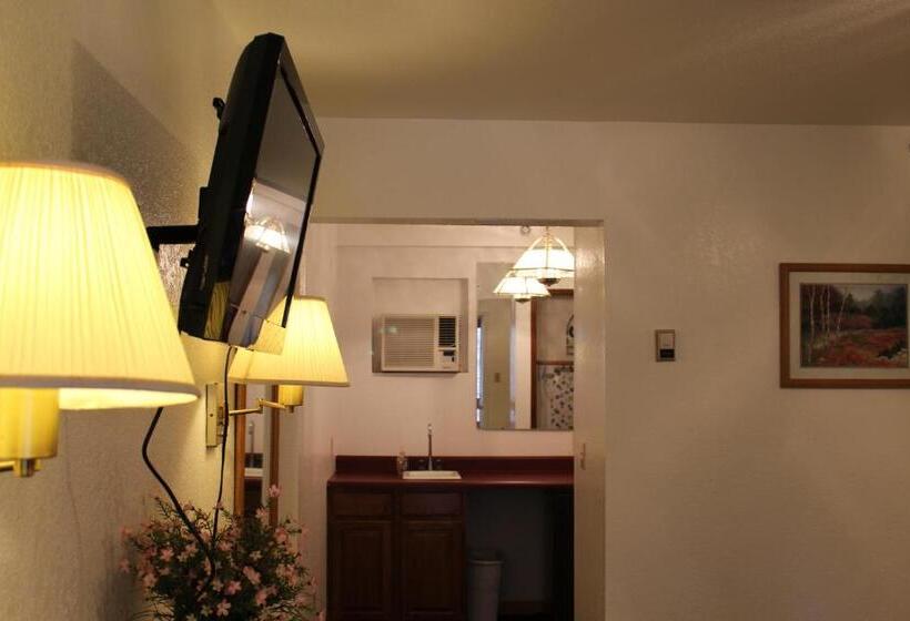 스탠다드 룸 킹사이즈 침대, Yosemite Riverside Inn