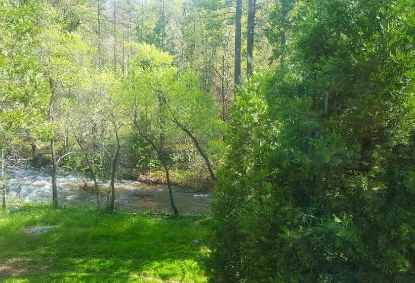 2 베드룸 이그제큐티브 스위트, Yosemite Riverside Inn