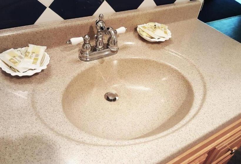 2 베드룸 이그제큐티브 스위트, Yosemite Riverside Inn