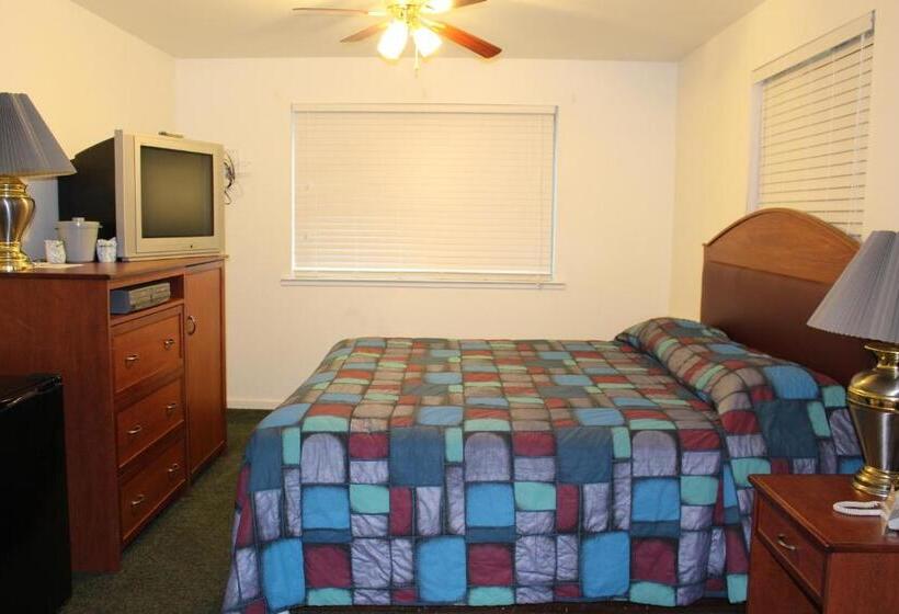 디럭스 스위트 킹 침대, Yosemite Riverside Inn