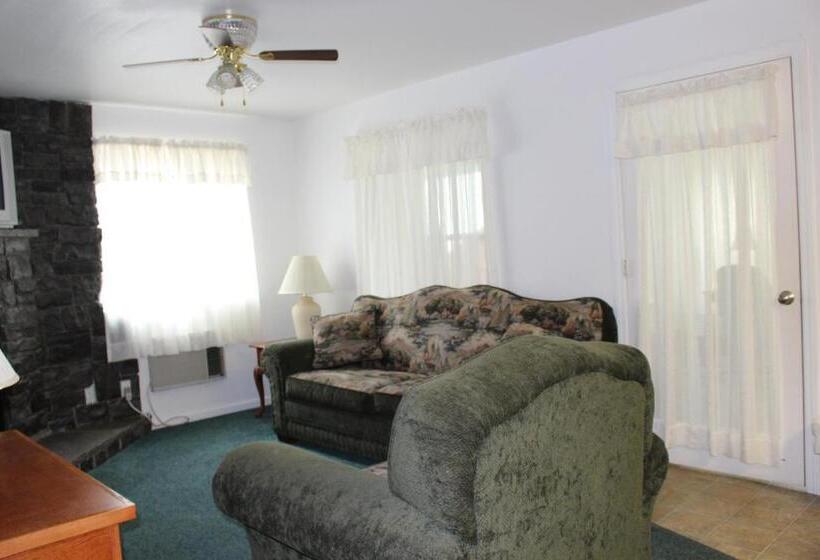 스위트, Yosemite Riverside Inn