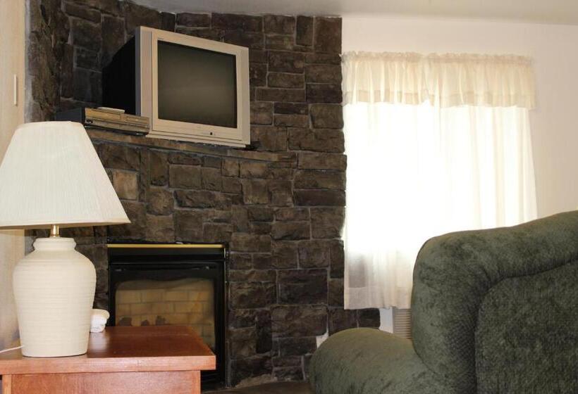 스위트, Yosemite Riverside Inn