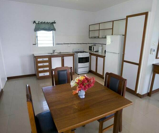 ２ベッドルームのエクゼクティブアパートメント, Madang Lodge