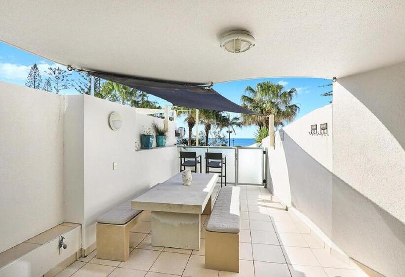 Апартаменты 2 Спальни Боковой Вид на Море, Malibu Apartments