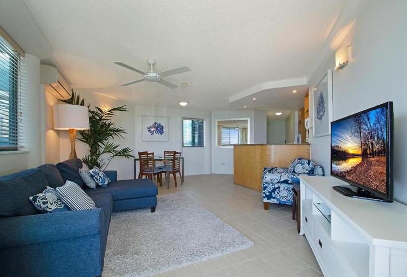 Апартаменты 2 Спальни Вид на Море, Malibu Apartments
