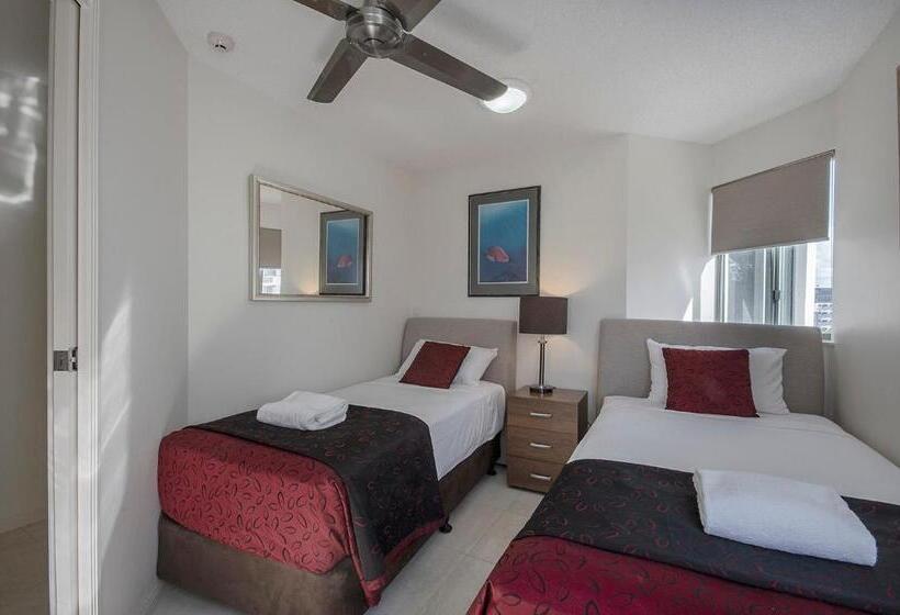 Апартаменты Deluxe 2 Спальни Вид на Море, Malibu Apartments