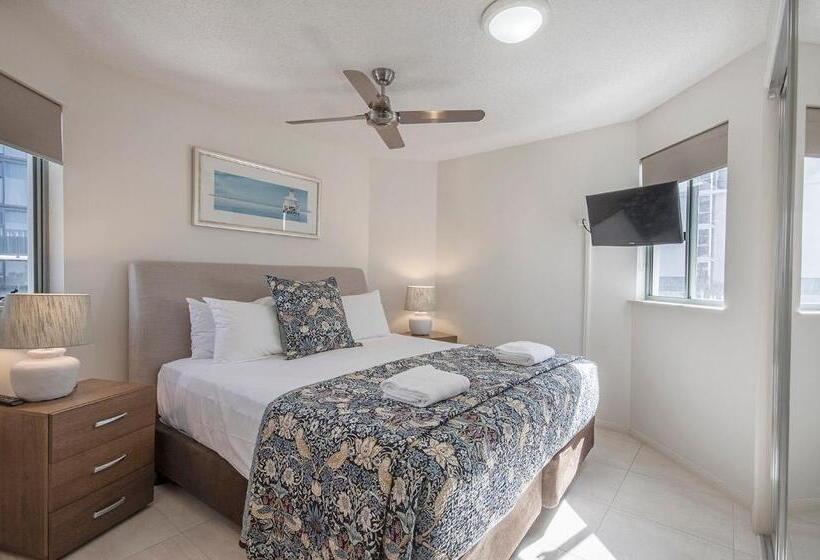 Апартаменты Deluxe 2 Спальни Вид на Море, Malibu Apartments