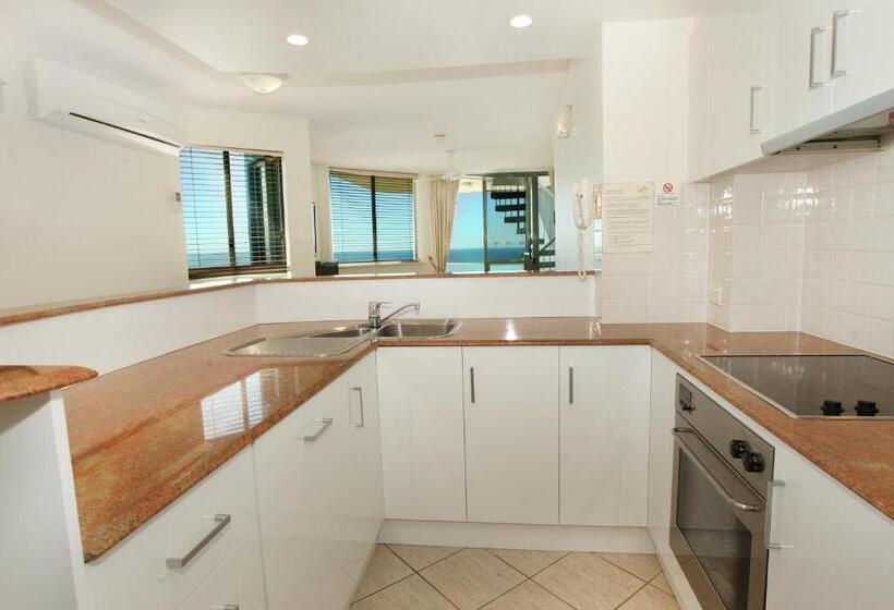 海の見える２ベッドルームアパートメント, Malibu Apartments