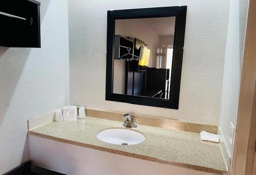 Номер Стандарт, Motel 6 Cedar Rapids, Ia