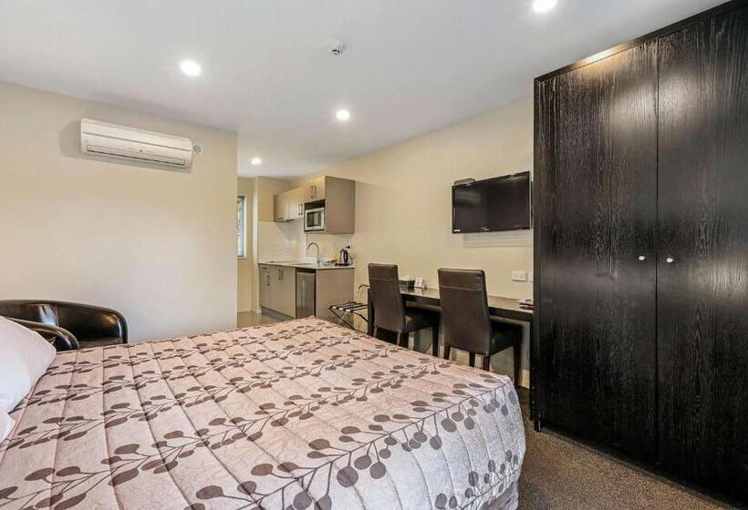 Executive-studio, Quality Suites Amore