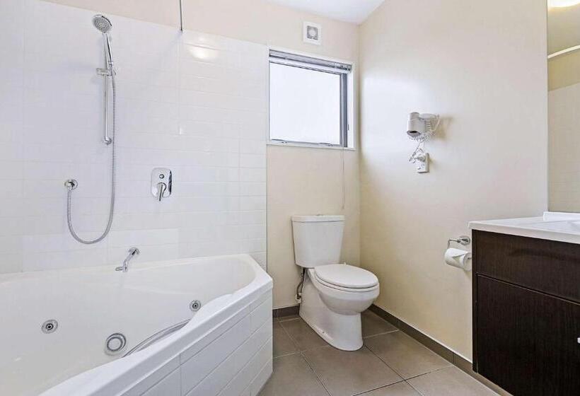 Sviitti 2 Makuuhuonetta, Quality Suites Amore