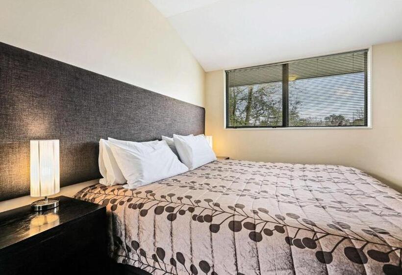 Sviitti 2 Makuuhuonetta, Quality Suites Amore