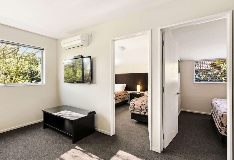 Sviitti 2 Makuuhuonetta, Quality Suites Amore