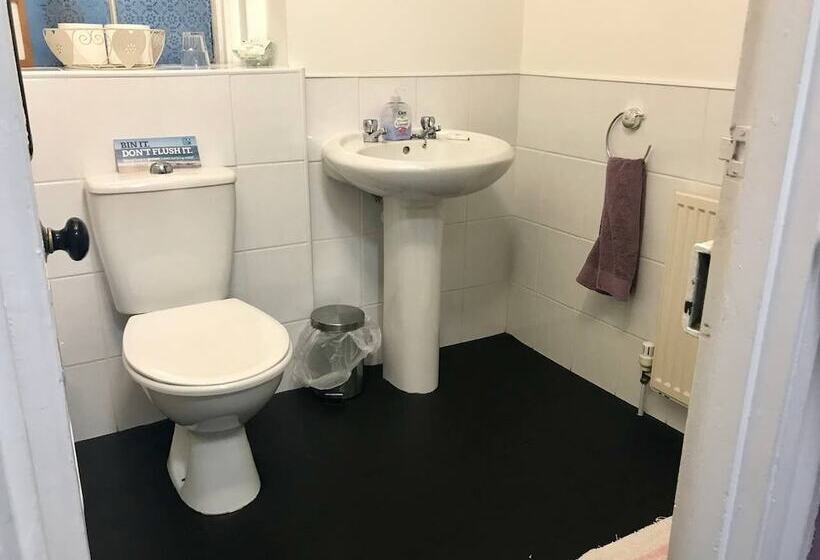 غرفة قياسية فردية, Bridgeside Guest House