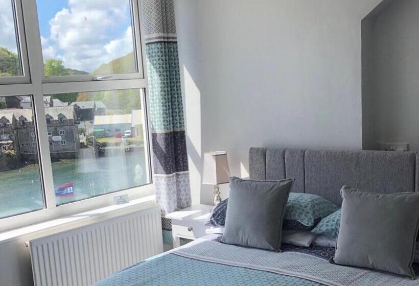 غرفة قياسية مطلّة علي البحر, Bridgeside Guest House