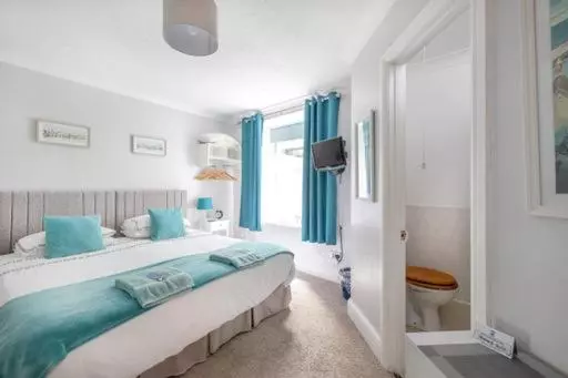 Standardrum, Bridgeside Guest House