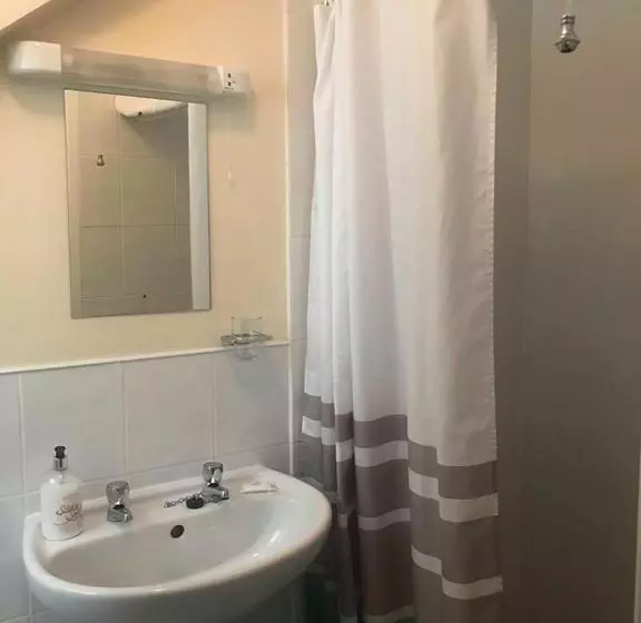Standardrum, Bridgeside Guest House