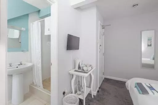 Standardrum, Bridgeside Guest House