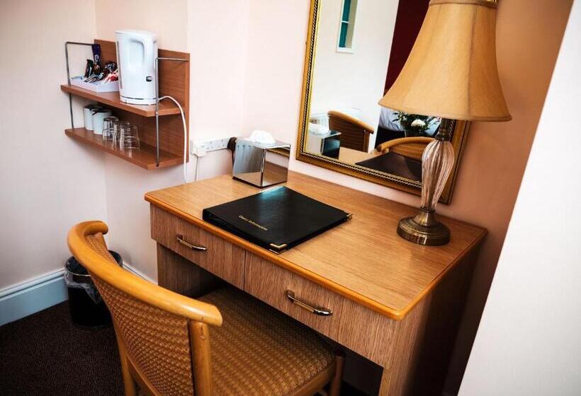 חדר אקזקיוטיב, Glen Mona