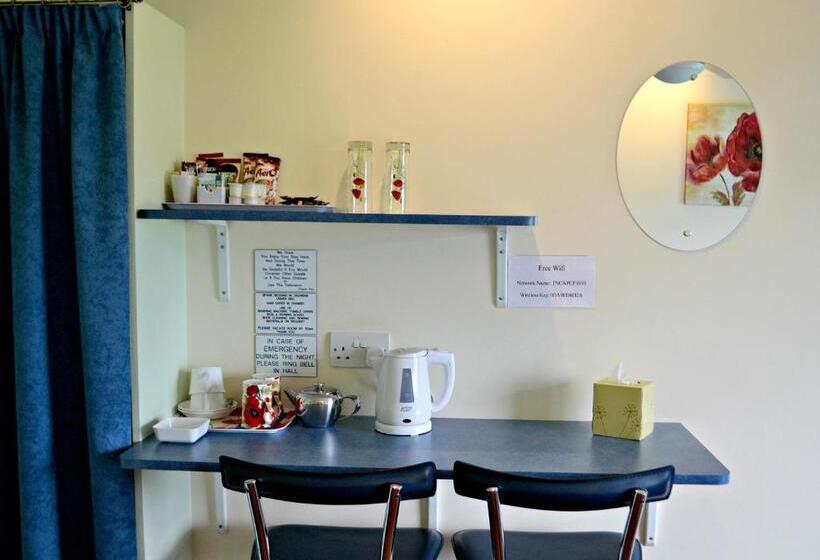 Номер Стандарт, Little Bullocks Farm