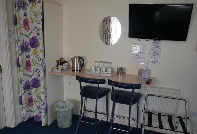 Семейный Номер, Little Bullocks Farm