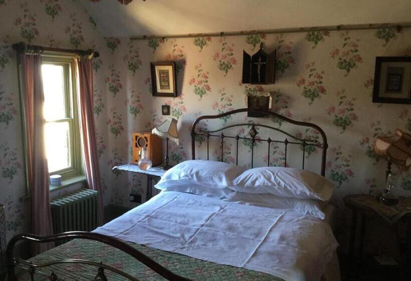 Номер Стандарт, St Benedict Victorian Bed And Breakfast