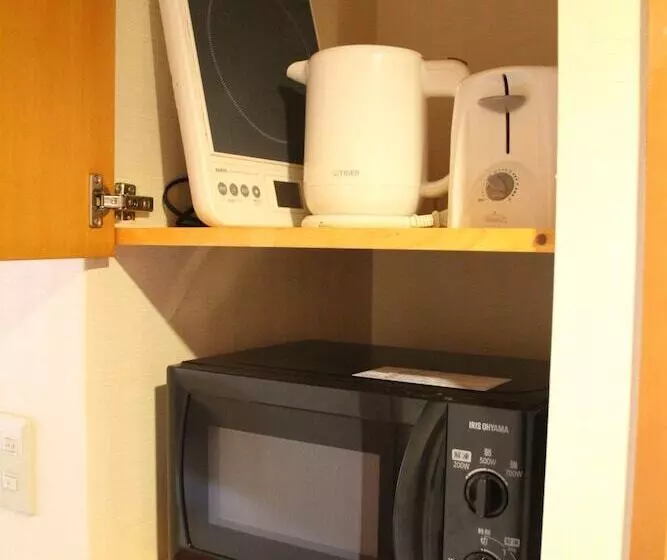スタンダードトリプルルーム, The Ridge Hotel & Apartments