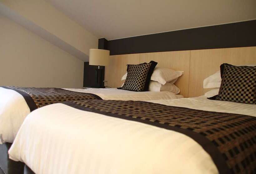 침실 3개 아파트, The Ridge Hotel & Apartments