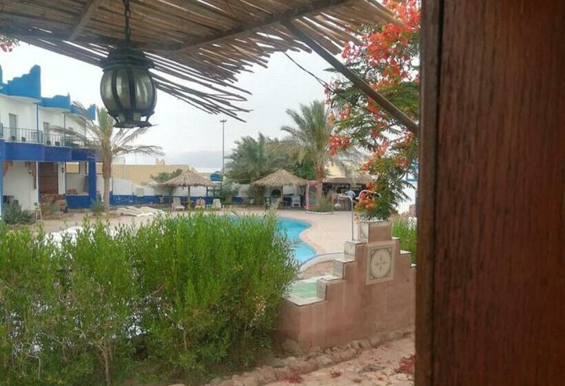 اتاق استاندارد, Bedouins Inn Village