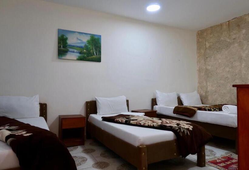 اتاق استاندارد چهار تخته, Bedouins Inn Village