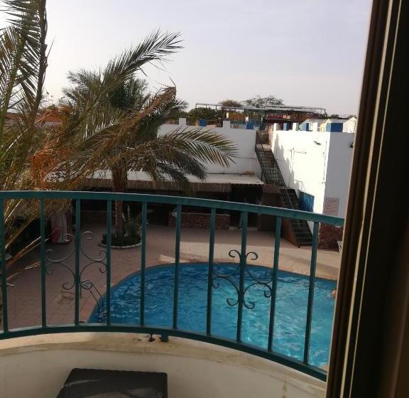 اتاق لوکس با چشم‌انداز دریا, Bedouins Inn Village