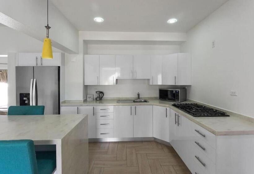 آپارتمان لوکس 1 خوابه, Beach Walk Residences