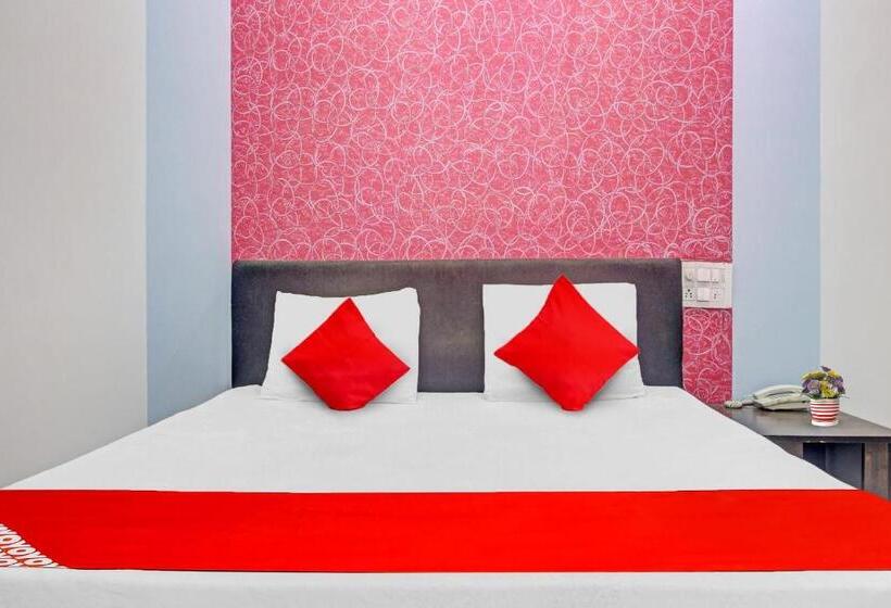 غرفة كلاسيكية ثلاثية, Oyo Flagship 80488  Vrundawan