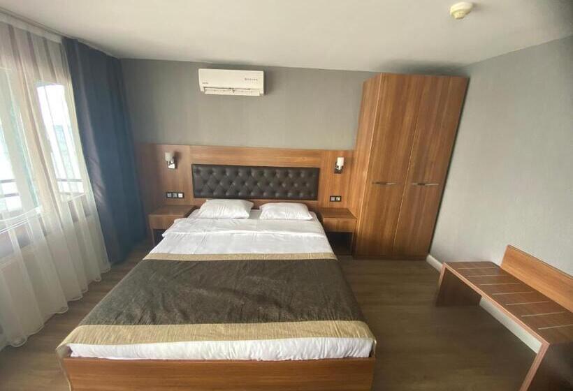 غرفة عائلية مطلّة علي البحر, Divine Beach Resort Kumburgaz