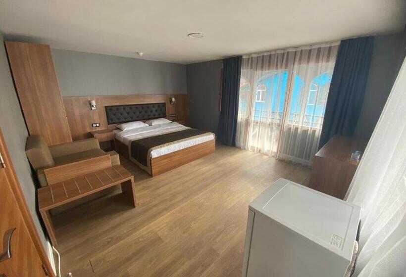 غرفة عائلية مطلّة علي البحر, Divine Beach Resort Kumburgaz