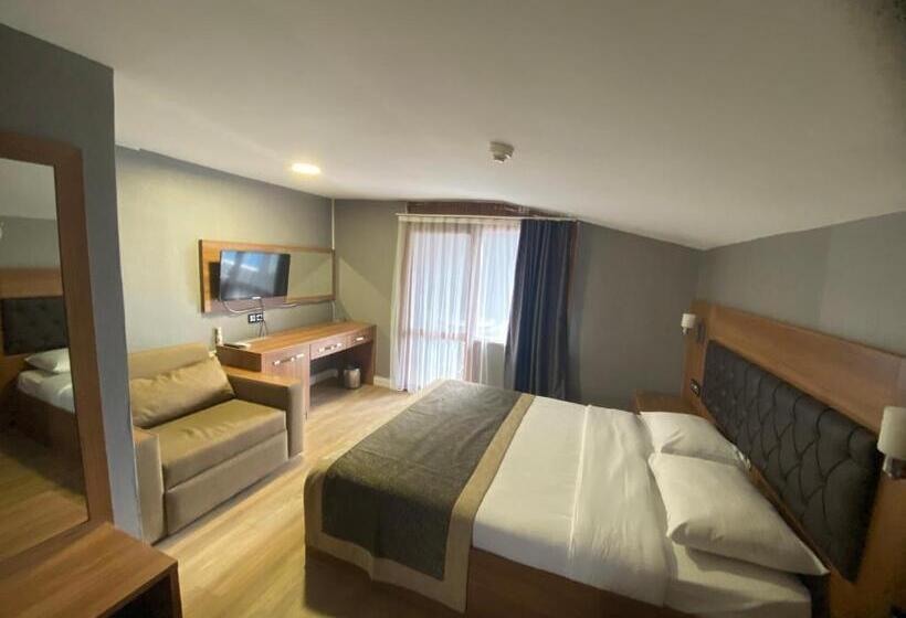 Номер Deluxe с Балконом, Divine Beach Resort Kumburgaz