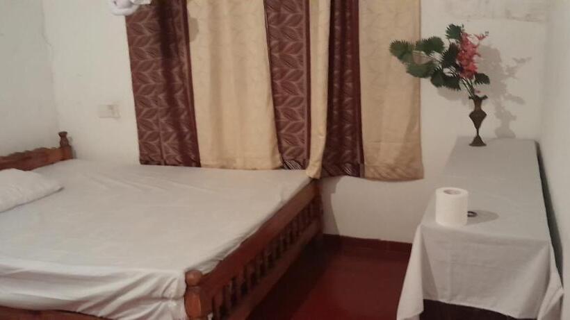 Quarto Estandar, Unawatuna White Villa