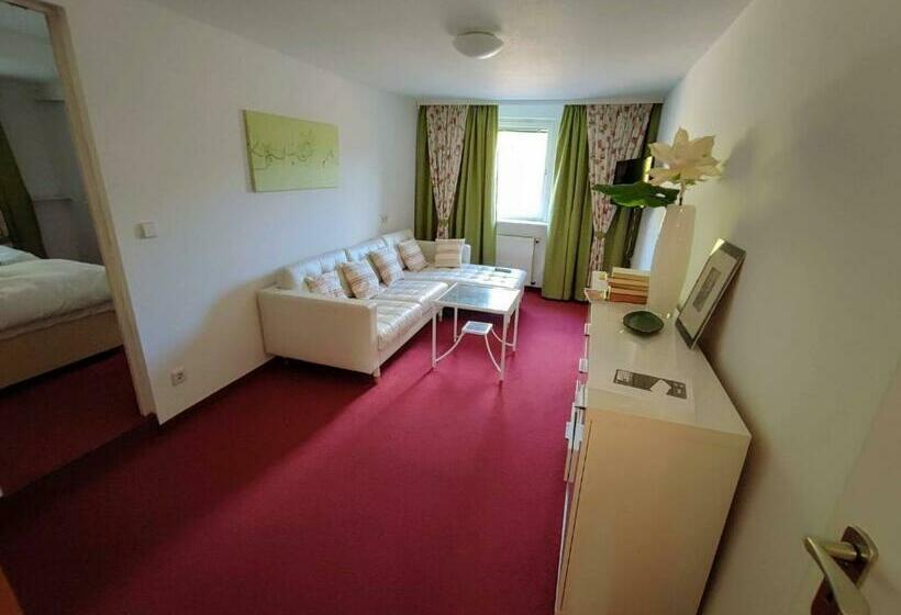 标准间, Room In Guest Room  Pension Forelle  Double Room No01