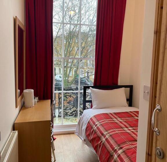 اتاق اکونومی یک تخته, 27 Argyle Square