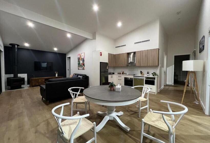 סוויטה משפחתית, Vineyard Stay At Mudgee