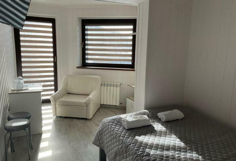 バルコニー付きスタンダードルーム, Willa Anna